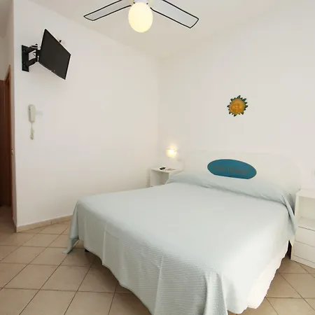Hotell Wanda Porto Azzurro